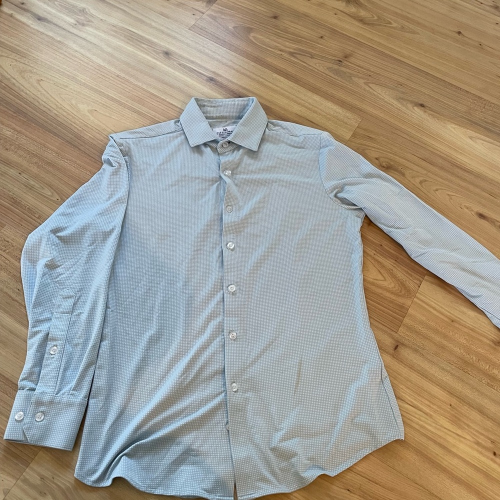 Mizzen+Main Sky Blue Dress Shirt